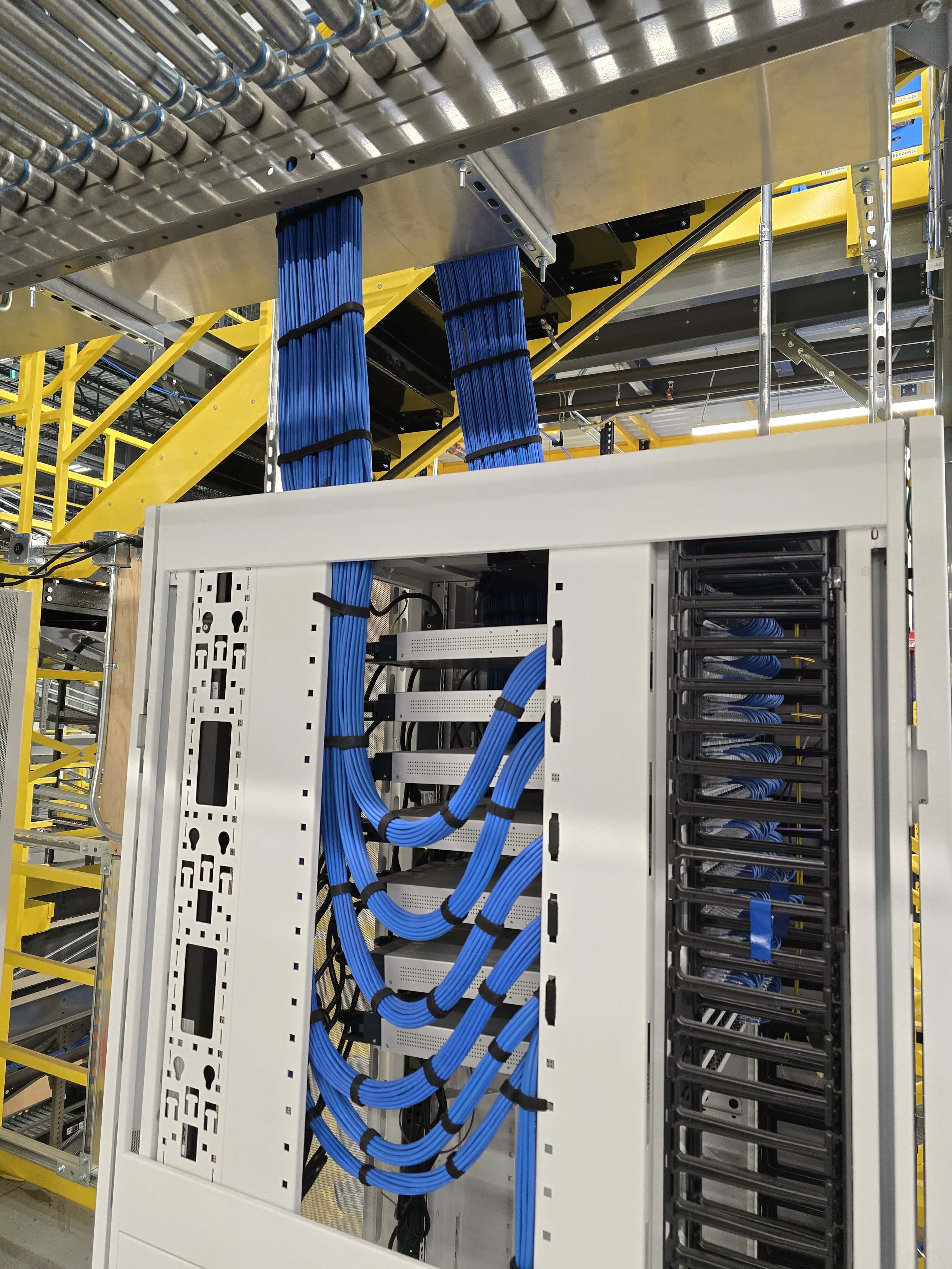 Server rack cabling